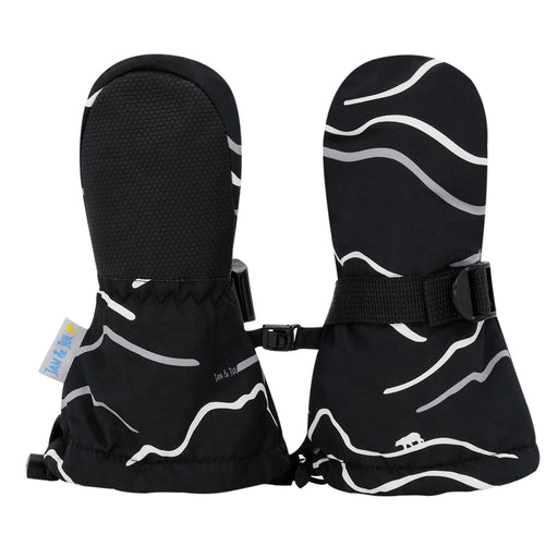 caption-Bear Mountain for 0-2years features no thumb