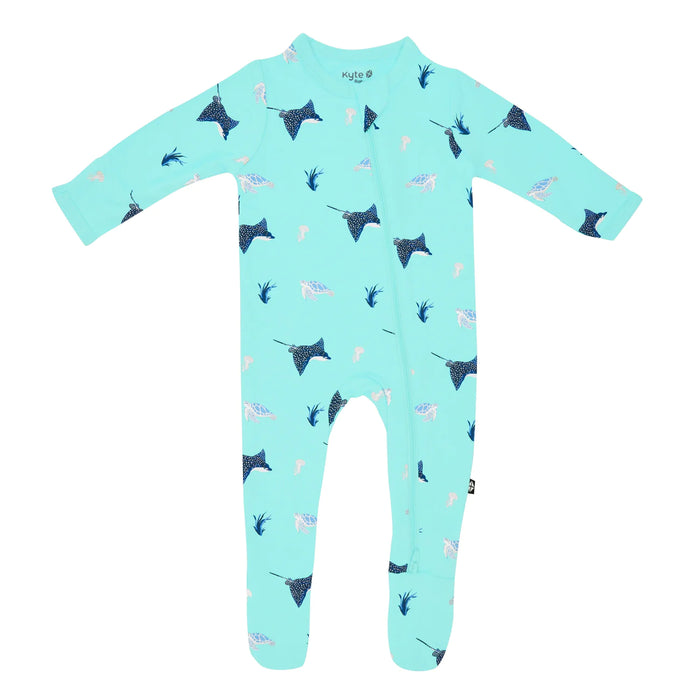 caption-Eagle Ray Kyte Baby Zippered Footie