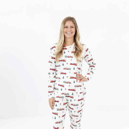 Kyte Baby Holiday Train Christmas - Adult Jogger Set - Nurtured