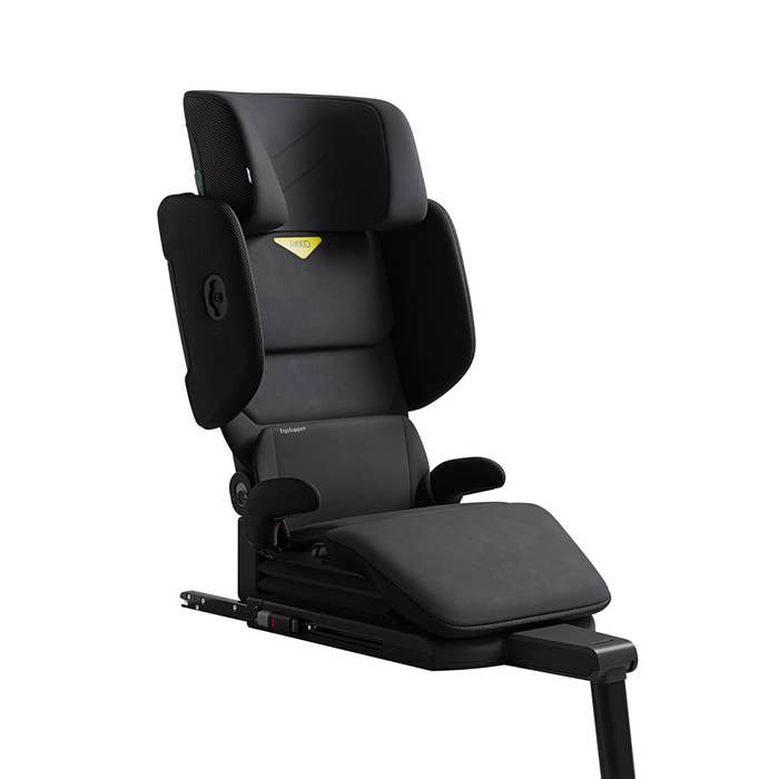 Axkid Up Booster Seat