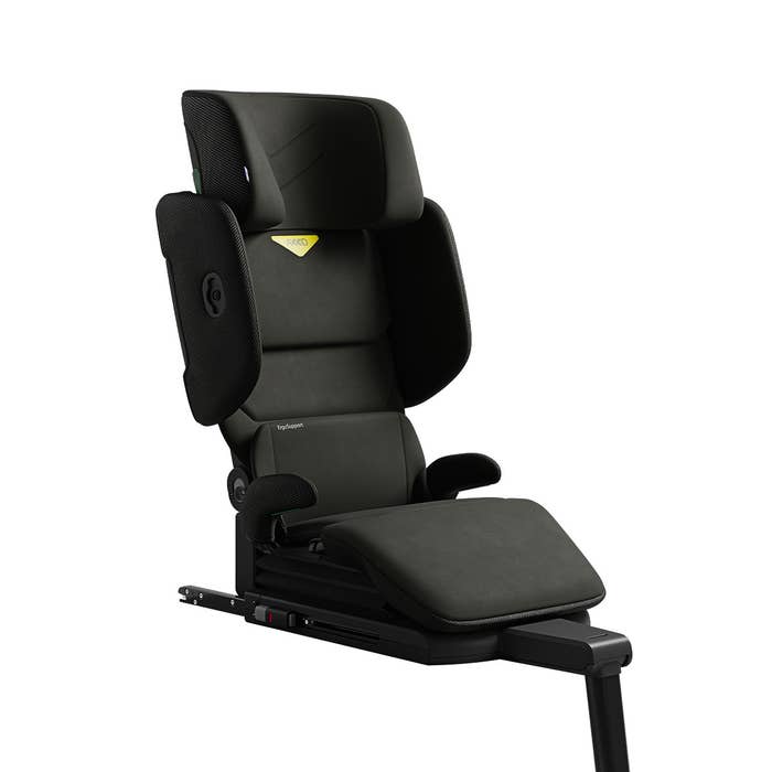 Axkid Up Booster Seat