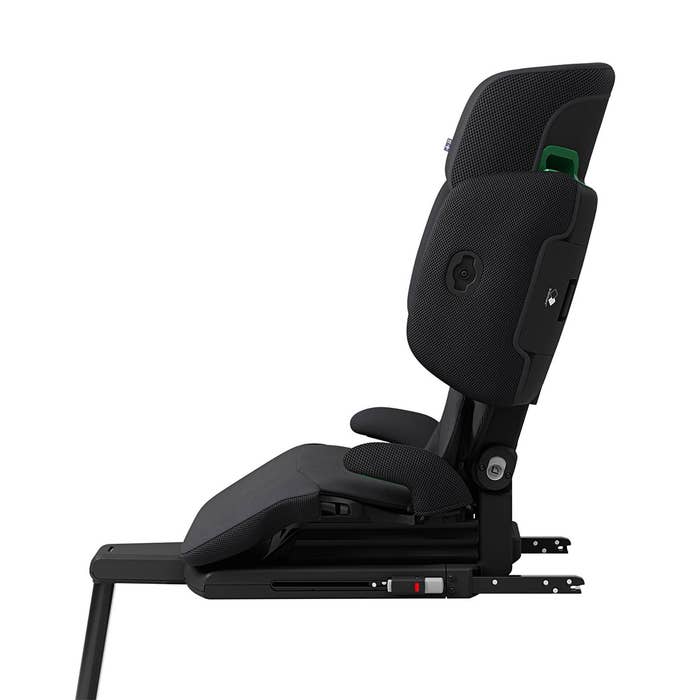 Axkid Up Booster Seat