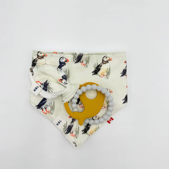 Newbornlander Bib and Teether Gift Set