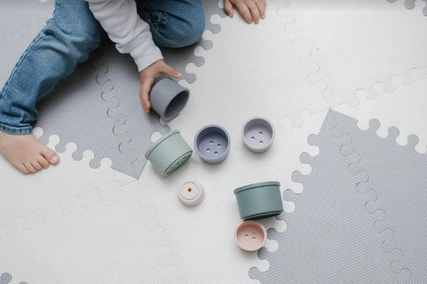 Noüka Silicone Stacking Cups - Set of 7